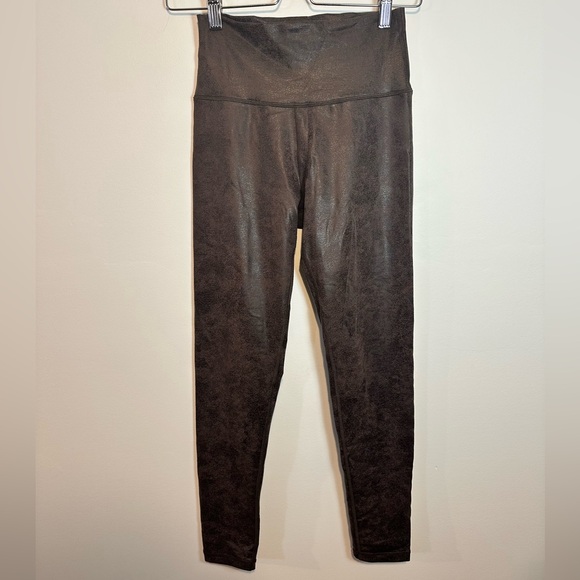 MATCHING SET - Aerie Offline The Hugger Sports Bra & Leggings - Picture 5 of 7